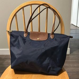 Longchamp large tote, navy color